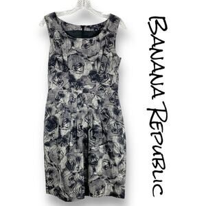 Banana Republic Silk Wool Pleated Sheath Dress Black Floral Womens Size 4